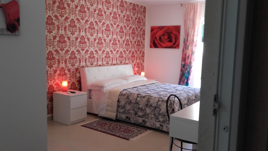 Le Tre Rose Bed&Breakfast Casamassima Extérieur photo