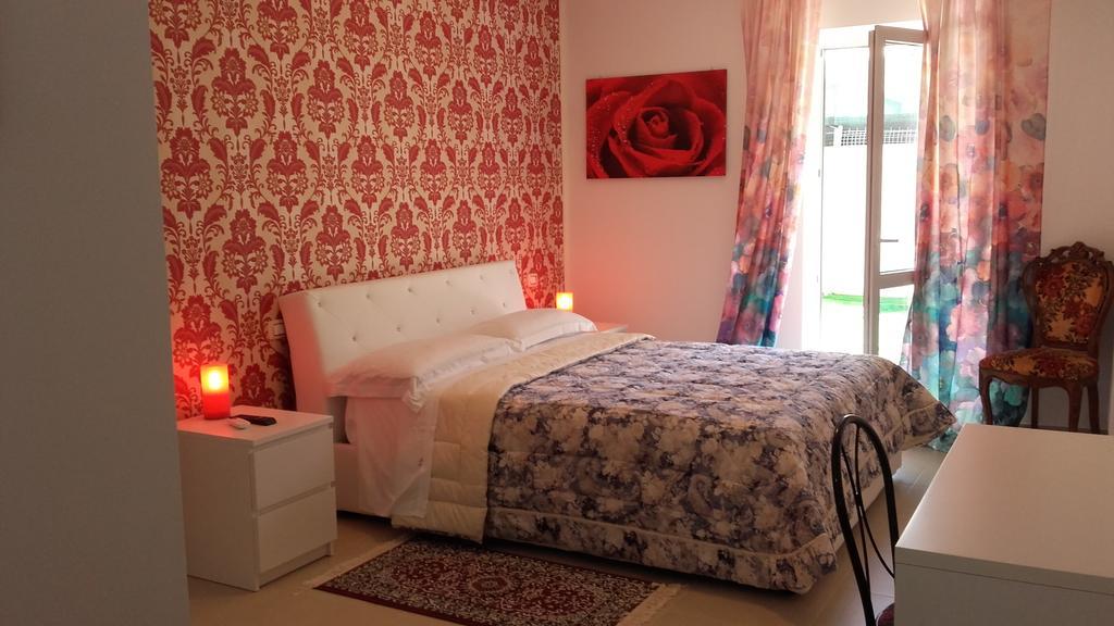 Le Tre Rose Bed&Breakfast Casamassima Extérieur photo