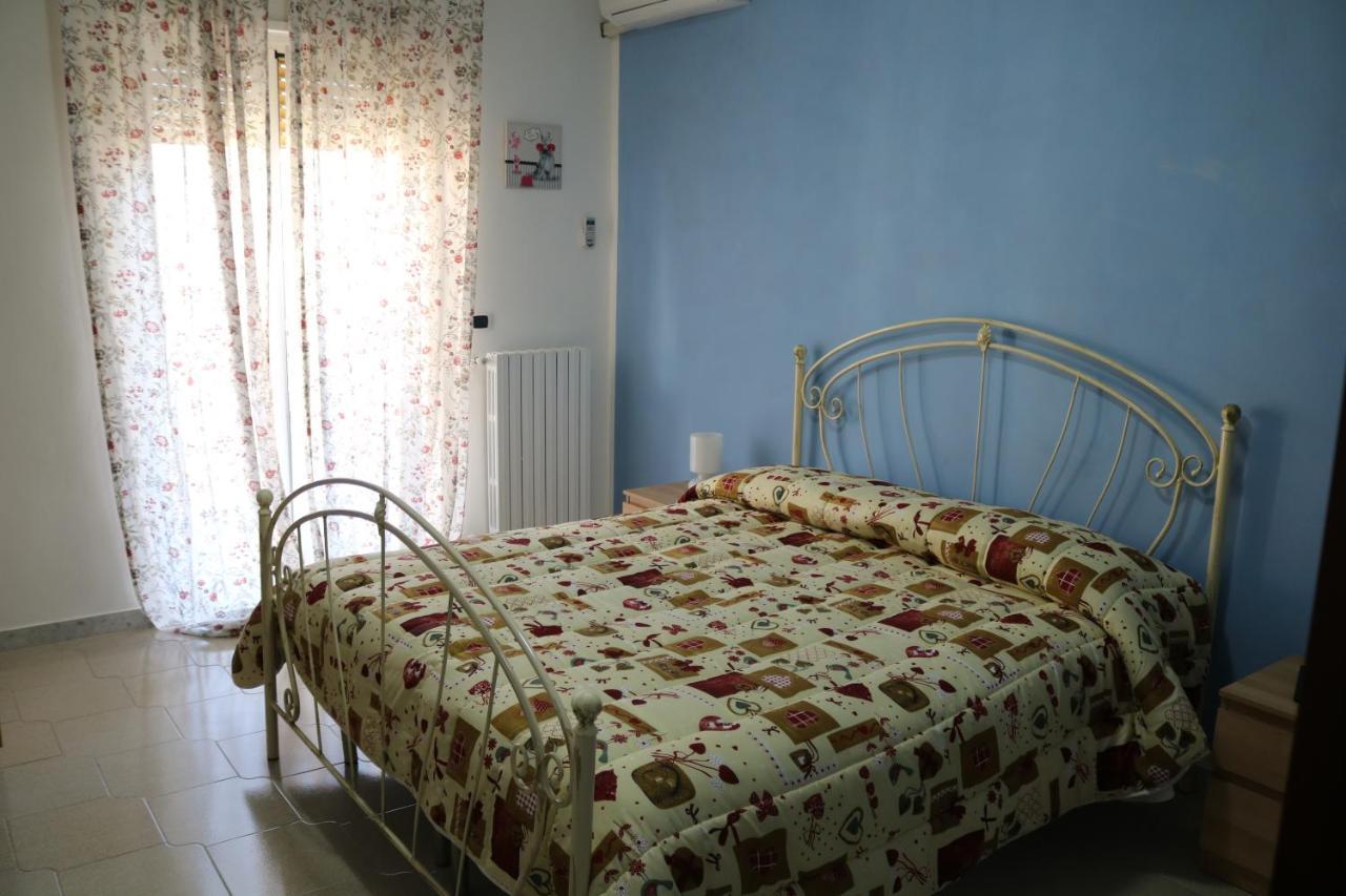 Le Tre Rose Bed&Breakfast Casamassima Extérieur photo